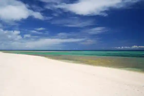 Ugu Beach (Nagahama Beach)