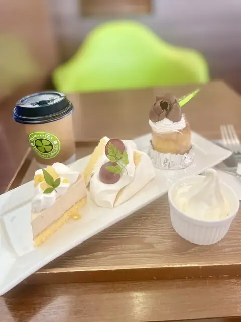GATeAU VALee Aisai