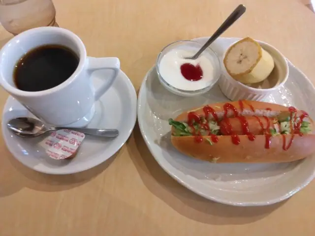 Coffee Shop Swallow