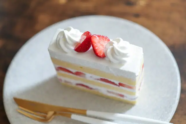 Cake Shop Santa