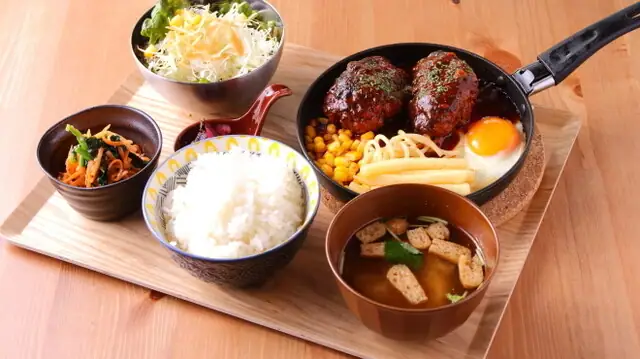 Shokudo Cafe Serina