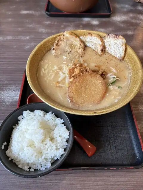Miso Kura Men Shiro Chita