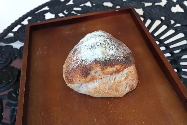 Momochami Bread