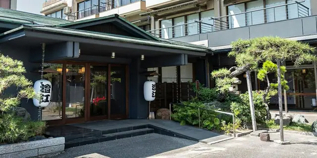 Minamichita Utsumi Onsen (Sumie Chita)