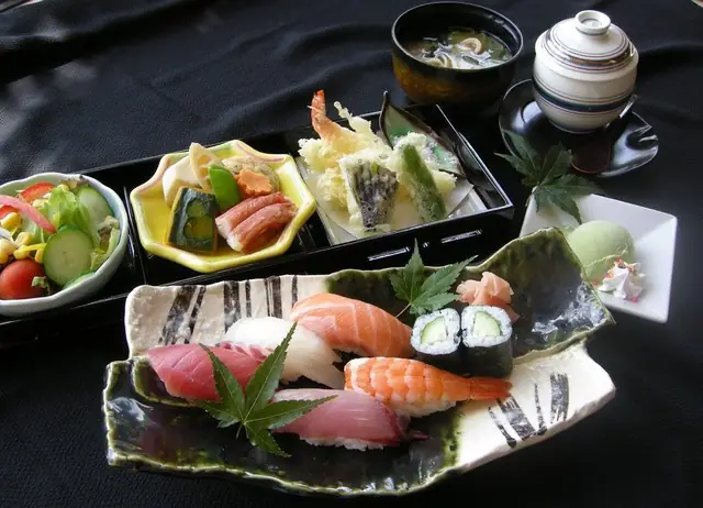 Sushi Tokoro Hatsune