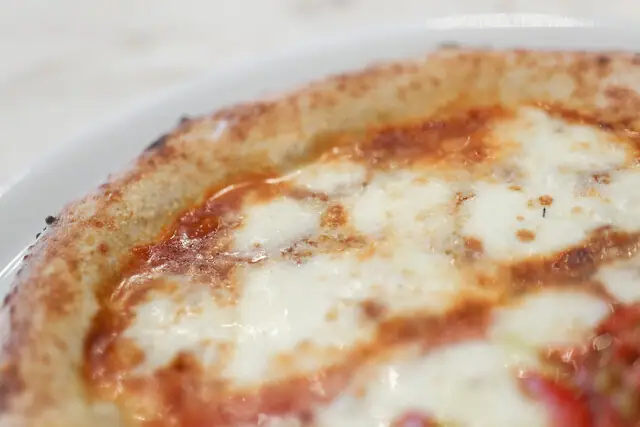 Pizzeria Epsilon