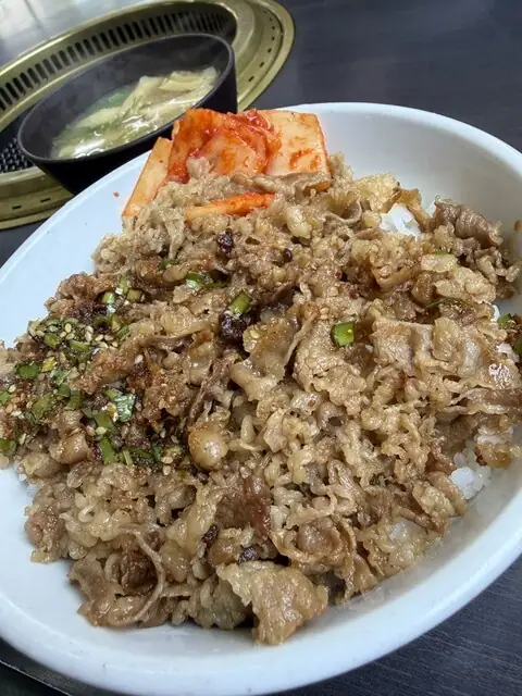 Yakiniku Shirogashira Yama