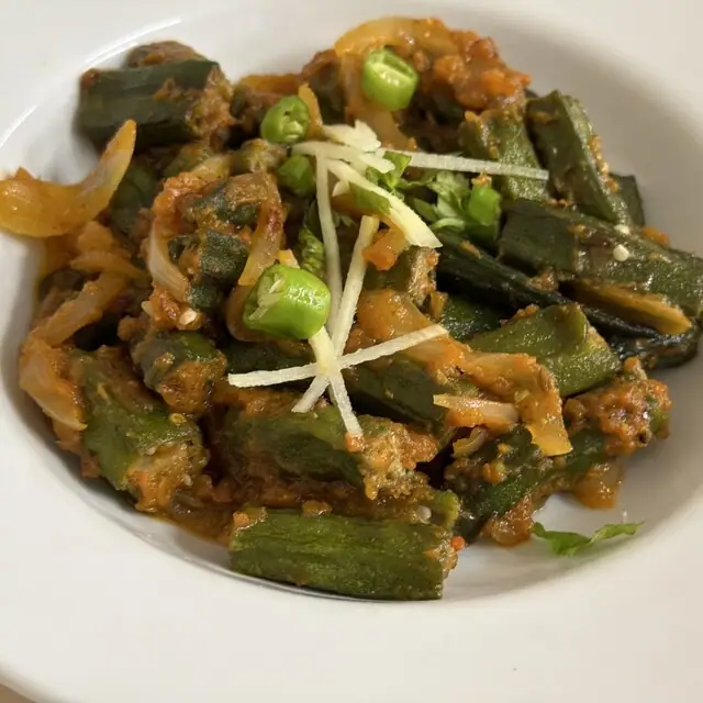 HUJRA HALAL FOOD & RESTAURANT