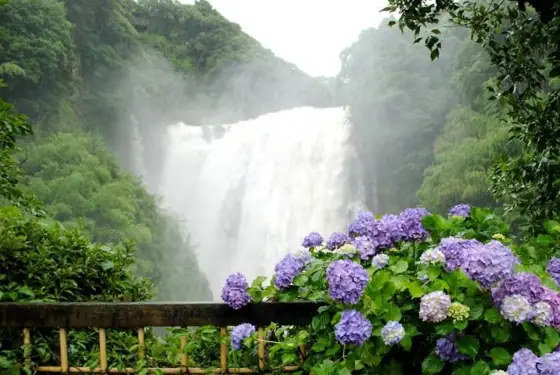 Ryumon Falls