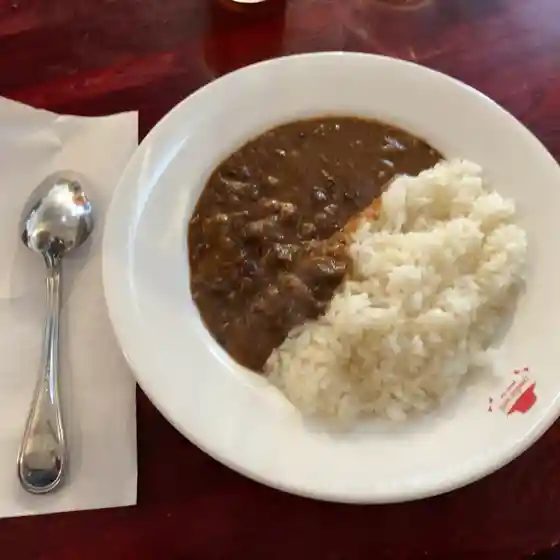 本革家具と軽食の店 ミックマック