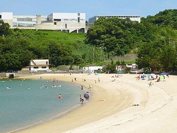Tsurugahama Beach