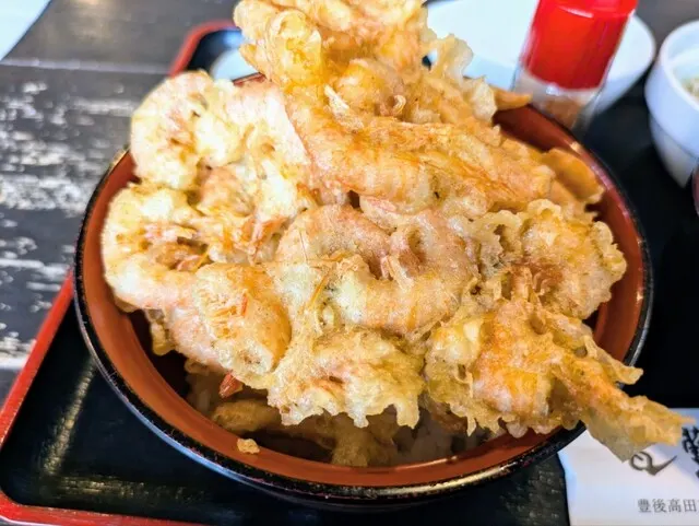瓦藍洞
