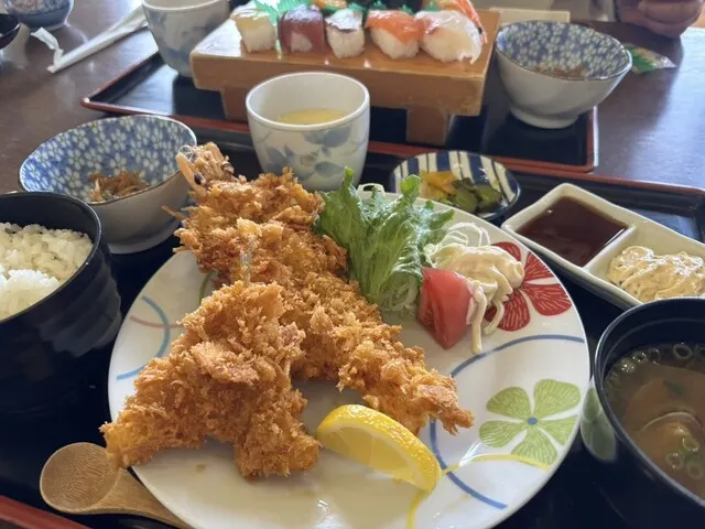 食事処 まんぞく