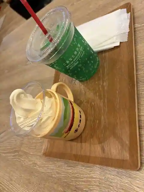こみなと待合室
