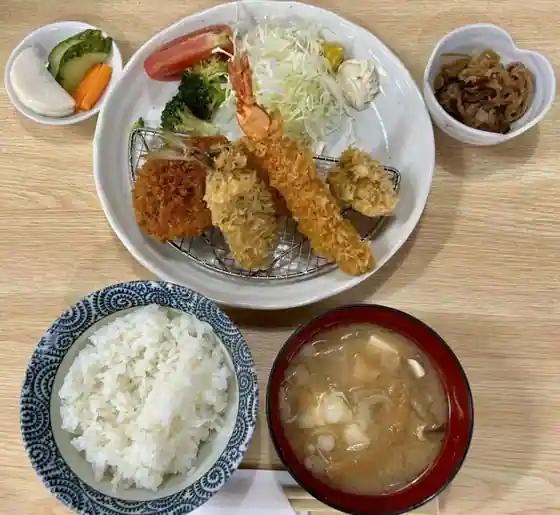 藤与し