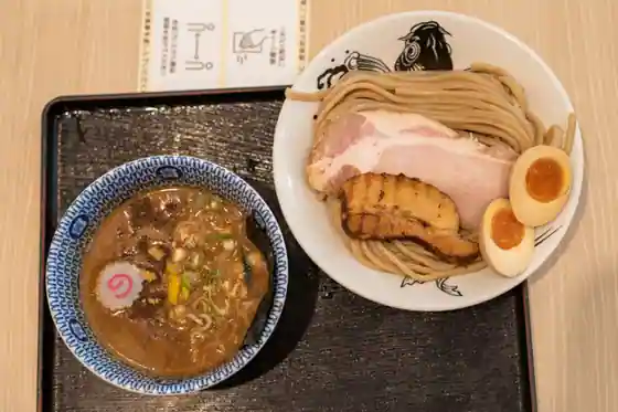 松戸富田製麺 三井アウトレットパーク木更津店