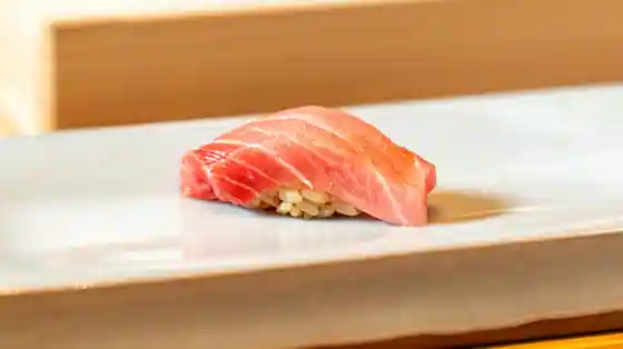 鮨 つどい