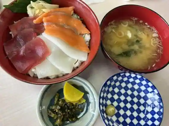 O Shokuji Tokoro Yanagiya