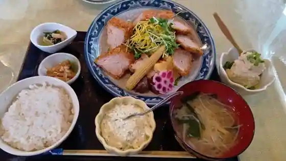 丸福コパン