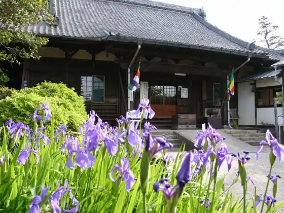 Muryoju Temple