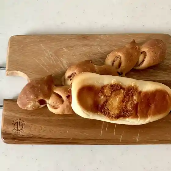 Dolce & Bakery Cafe Amamu