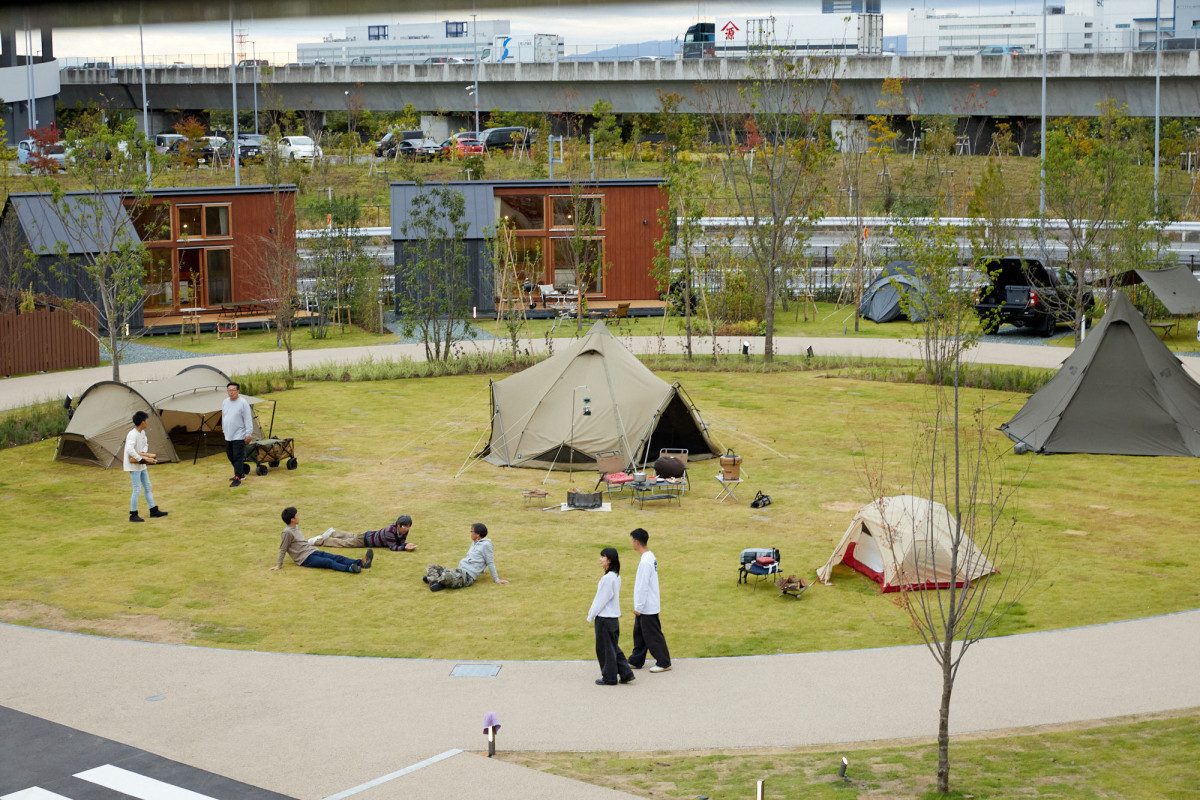 Weins Park Ebina