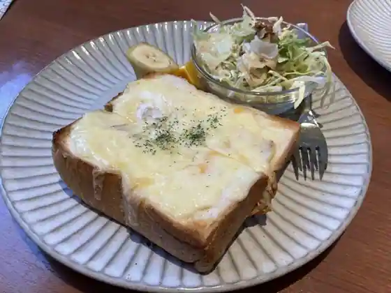 Mikazuki To Cafe Iyo