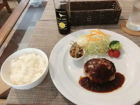 鬼北ダイニング フェザン フィレール