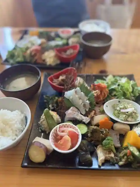 Warai Shokushin Takiguchi