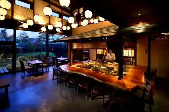 大洲炉端 油屋