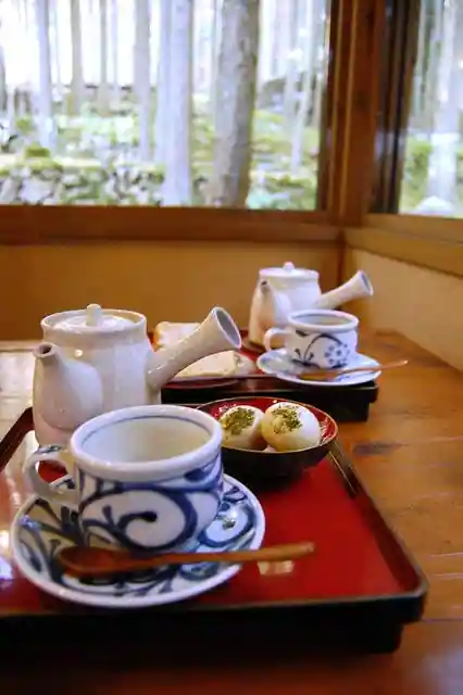 苔筵