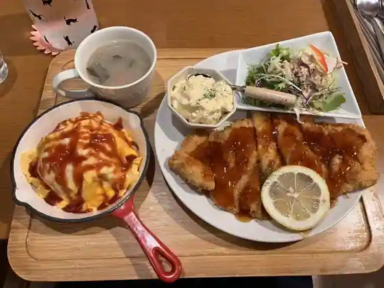 カフェレストマーズ