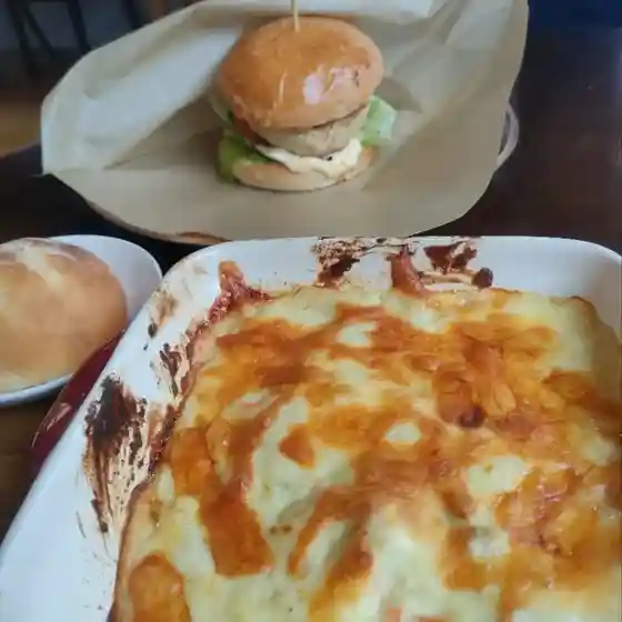 Cafe スロー
