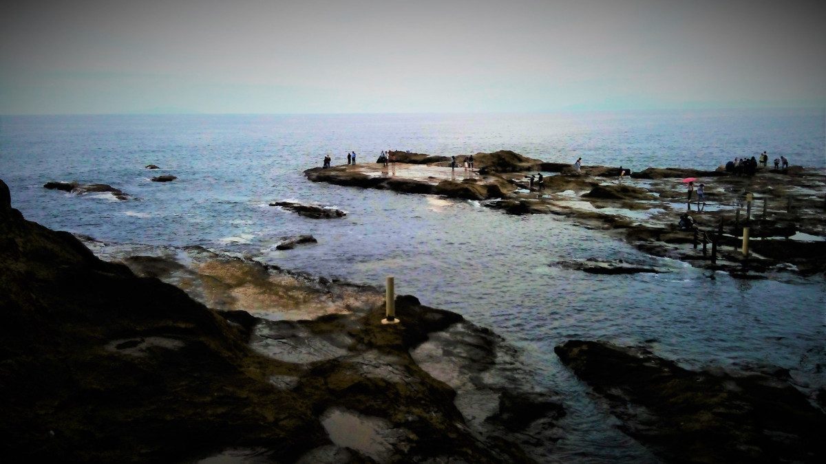 Enoshima Rocky Shore Play