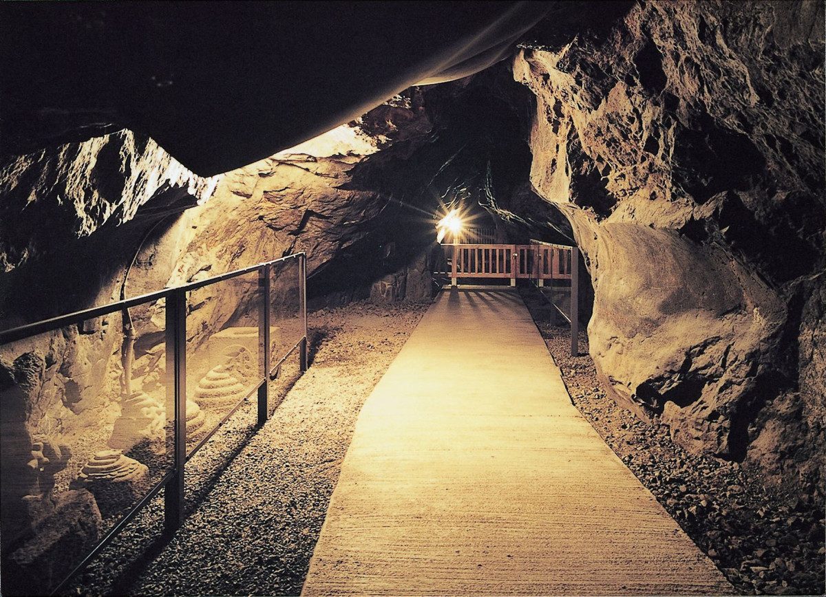 Enoshima Iwaya Caves