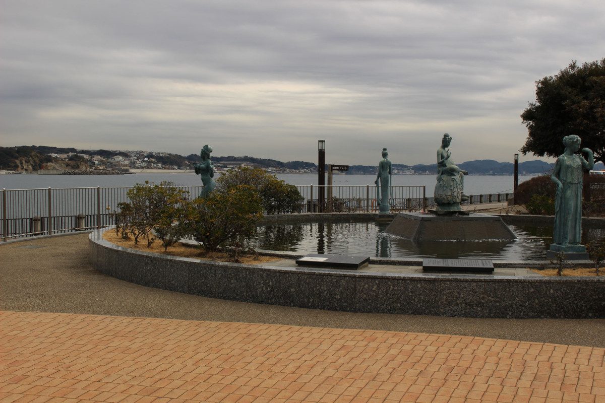 Enoshima North Green Space Plaza