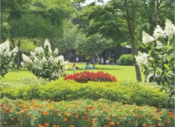 Onshirin Garden