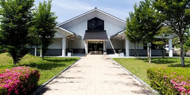 Yoshida Tomizo Memorial Hall