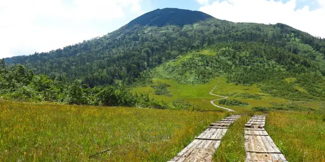 Mount Hiuchigatake