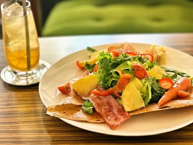 e's cafe