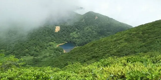 Kagaminuma Pond
