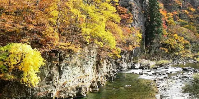Tsunagi Gorge