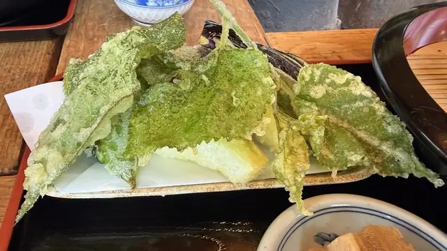 Hachijuri Iori