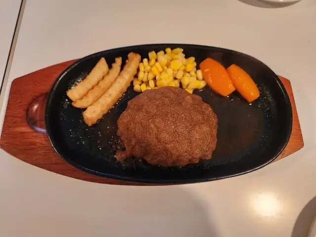 Restaurant Mock