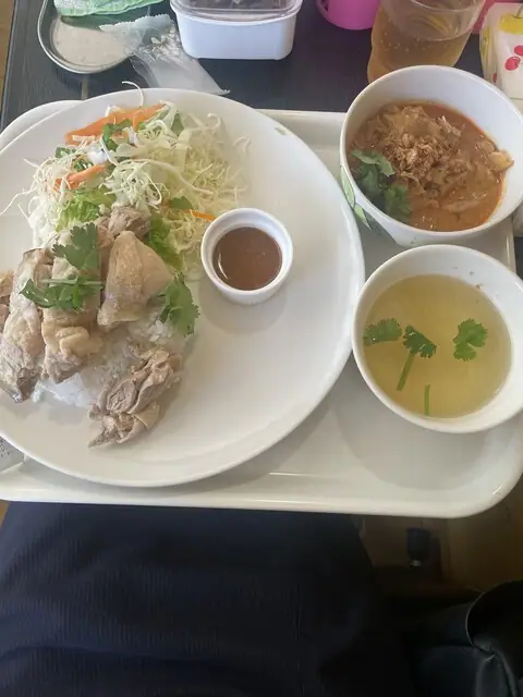 Thai Cuisine Saratai