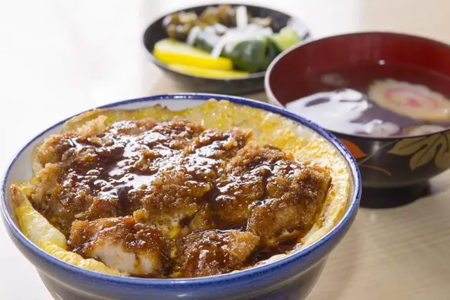 Aizu Yanaizu Sauce Katsudon