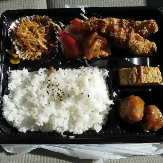 惣菜かじや
