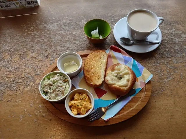 Cafe Karisu Anpachi