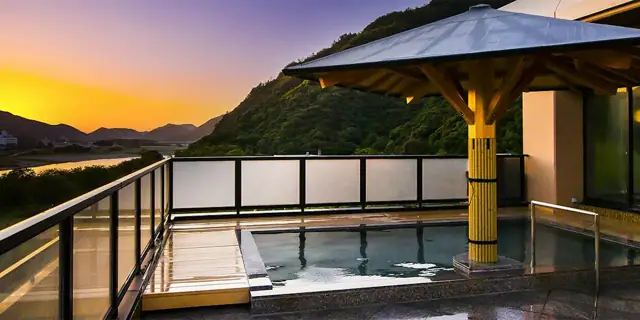 Nagaragawa Onsen Hotel Park