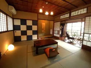 Joga Kei Bo